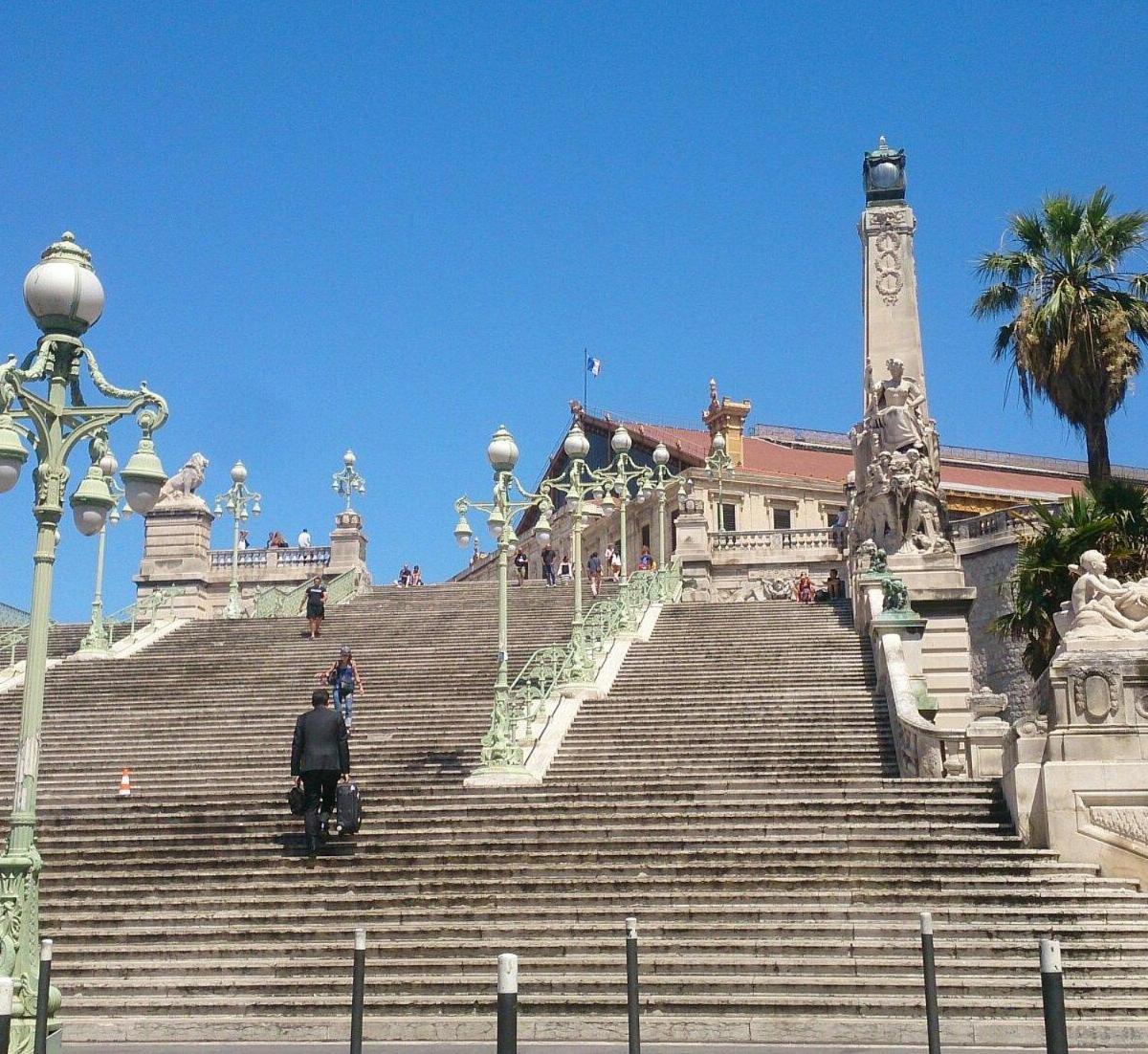 Come&Sleep Marseille Luaran gambar